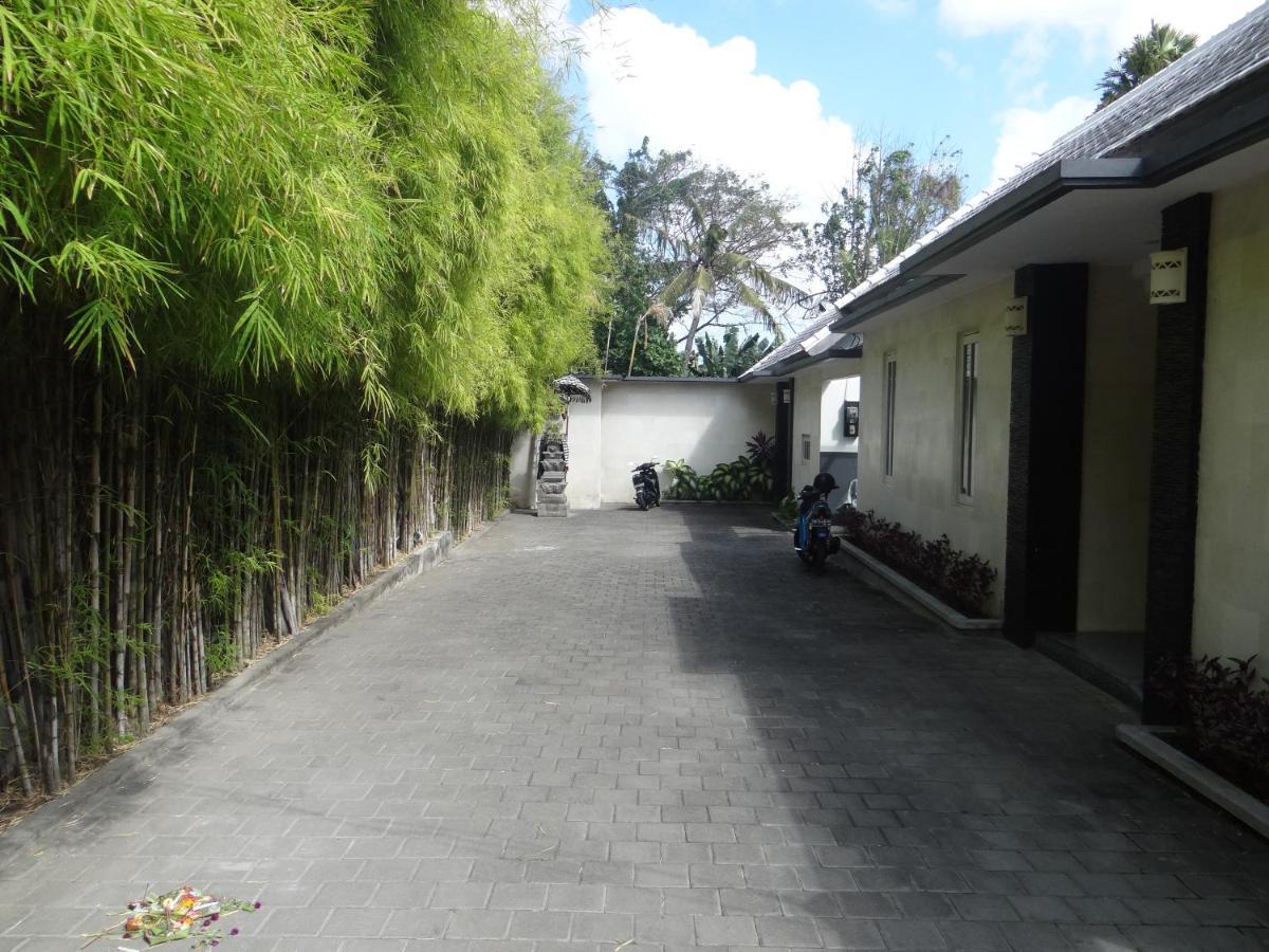 Villa Nuri Merah 1 Kerobokan Εξωτερικό φωτογραφία
