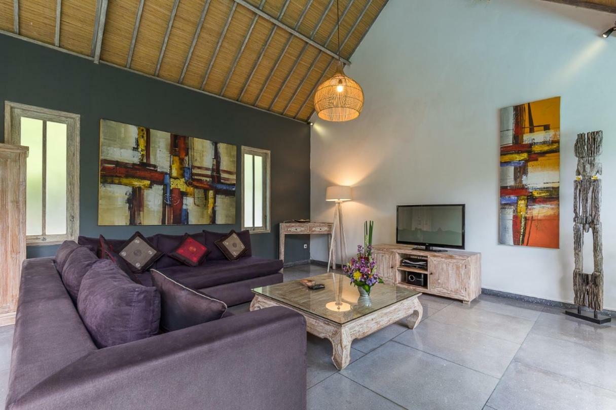 Villa Nuri Merah 1 Kerobokan Εξωτερικό φωτογραφία